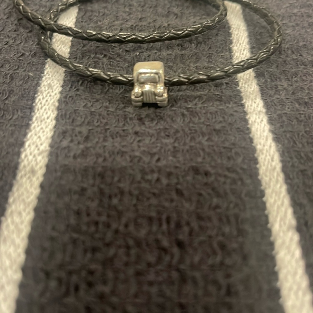 Retired Pandora Jewelry Jeep